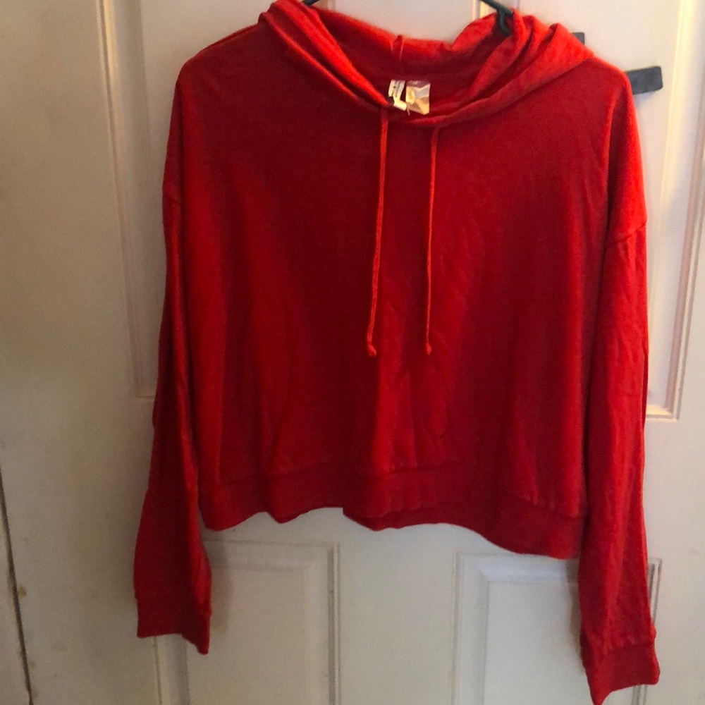 Sweatshirt